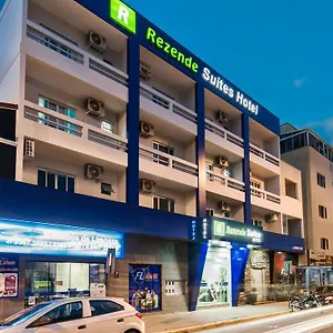 https://rezende-house-hotel-pousada.santa-catarina-brasil.com